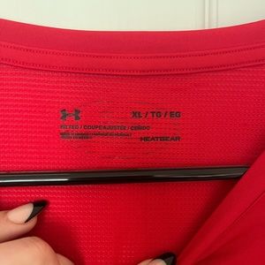 Under Armour soft red 3/4 sleeve tee